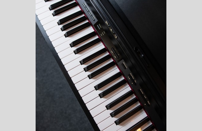 Used Roland HP302 Satin Black Digital Piano Complete Package (SN:ZZ30601) - Image 8